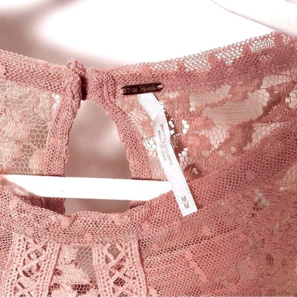 Free People Sheer Modern Romance Lace Blouse Deco Pink - Picture 5 of 7